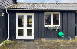 Gorgeous Home In Børkop With Wifi