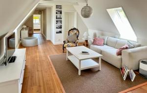 3 Bedroom Gorgeous Home In Sydals