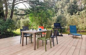 3 Bedroom Lovely Home In Saint-Georges-Doléron