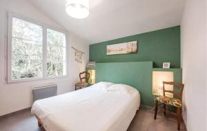 3 Bedroom Lovely Home In Saint-Georges-Doléron