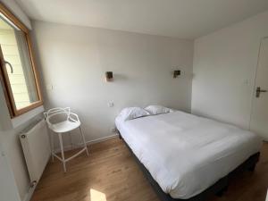Brit Hotel LArrivée Guingamp