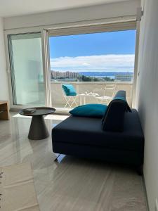 Apartment Signature, 4 stars, nearby University hospital, with sea view, 90m2
