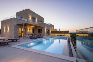 Carob Luxury Villas