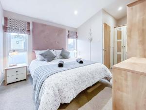 Turnberry Lodge