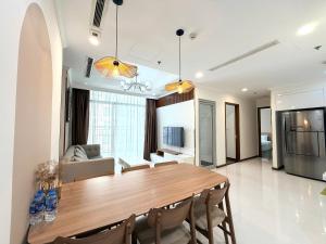 Mariana 2BR Suites Landmark Sky