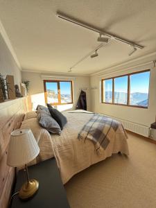 Newly Remodeled Ski IN OUT