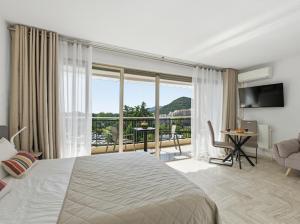 Cannes Marina Appart Hotel Mandelieu