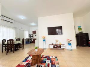 Neos Nest Villa, Panglao