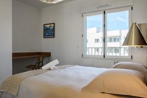 Le Grand Paris - Appartement lumineux avec balcon et parking privatif