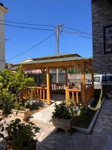Vila Mehmetaj