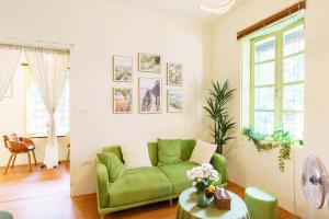 Serene 2BR 2BA Apt Old Quarter FREE Parking Washer
