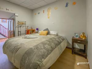 Home 6BR - 3 Min from Main Square