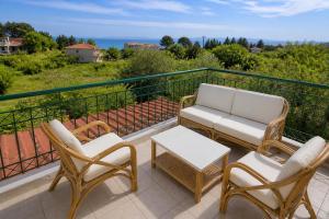 E&M Villa Sea View II