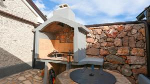 Villa Majnaric Senj Prizna by Villas Guide