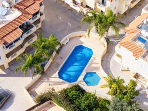 Too Coool 2 Bedroom Apartment Ellia