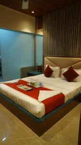 Mumbai - Hotel New Versova inn
