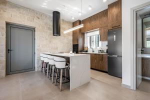 Carob Luxury Villas