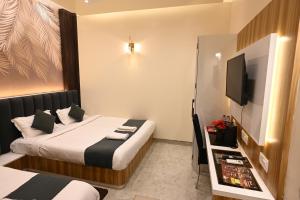 The Raghav Vilas Luxury Stay near Kashi Vishwanath Temple