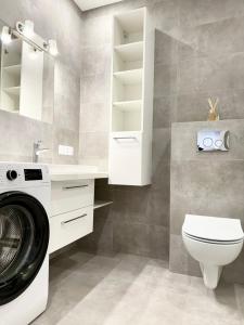 Gicek Apartament 29 z balkonem bezpłatny PARKING Faktura VAT 4 osobowy ARENA K-S SSE