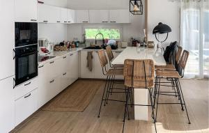 Nice Home In La Seyne-Sur-Mer