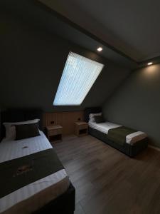 Lumera Hotel