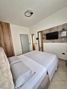 Eden Hotel