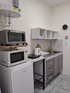 Moderno Estudio PB - Entrada Autónoma, Equipado y Cerca de Todo