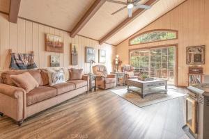 Whitney Manor