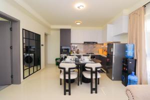Misty Springs Westlands 2-Bedroom En-Suite Fully Furnished Apartment with GTC View