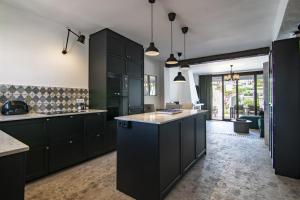 Capistrano, Calle Las Palmas 126 - Eurosur