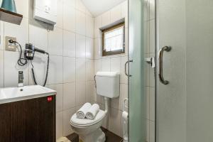 Ladybug House With Whirlpool - Happy Rentals