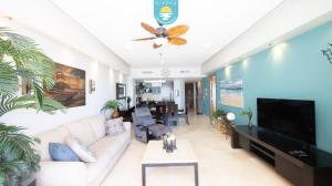 Relaxing Oceanfront Retreat Encanto Living 0502 by Kivoya