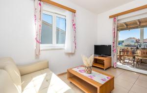 Amazing Apartment In Palit With House Sea View