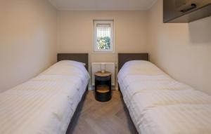 2 Bedroom Lovely Home In Hulshorst