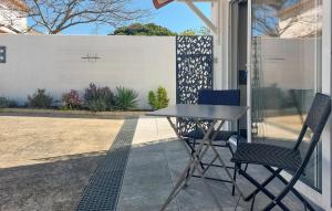 Cozy Home In Rivedoux-Plage With Wifi