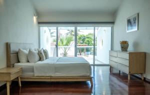 3BR Casa Matuk I Steps from Spectacular Beach I Private Pool