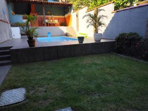 Casa aconchegante e com piscina