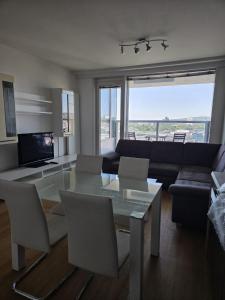 SAG Panorana 2 rooms Castle view Free parking Free Wi-Fi
