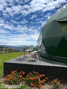 Refugio sobre las nubes Domo en el Chocó Andino