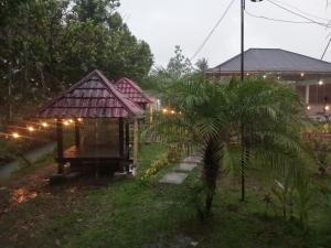 Villa Lumbung Karang Bayan