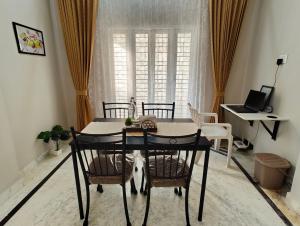 The Hidden Gem - 1BHK with Indoor Canopy, Ambient Lighting, Wifi, Smart TV & AC