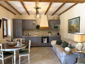 Villa With Mediterranean Garden In Castiglione