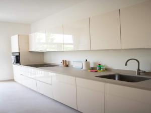 One Lux Stay 2BR 2BA Antwerp near Central Station