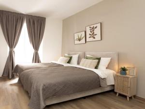 One Lux Stay 2BR 2BA Antwerp near Central Station