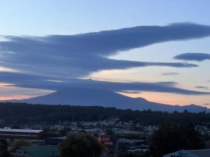 Hermoso Departamento nuevo, con vista al Lago y Volcán Villarrica, Chile