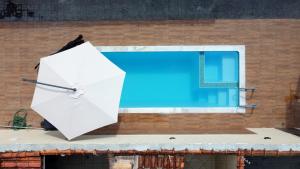 Casa de praia com piscina na Martim de Sá