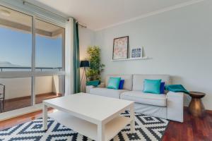 Ajuda I 3Br Apartment Near Lido With Parking