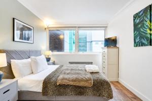 Top Rated 1BR Flat Near Soho & Regents Park for 4