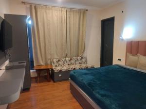 Rajbagh Lodge