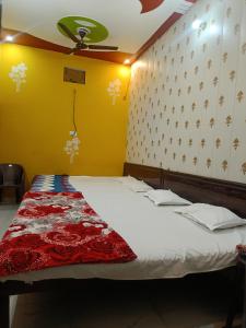 Maa Janki guest house Near Ram Mandir Affordable Stay with AC Non AC Rooms